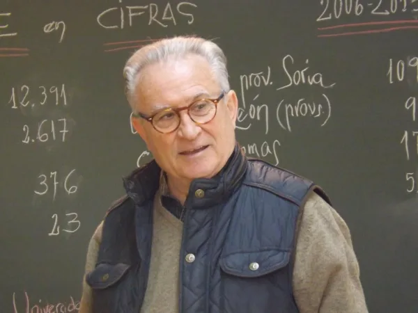 Agustín Escolano, Fundador y director del Ceince