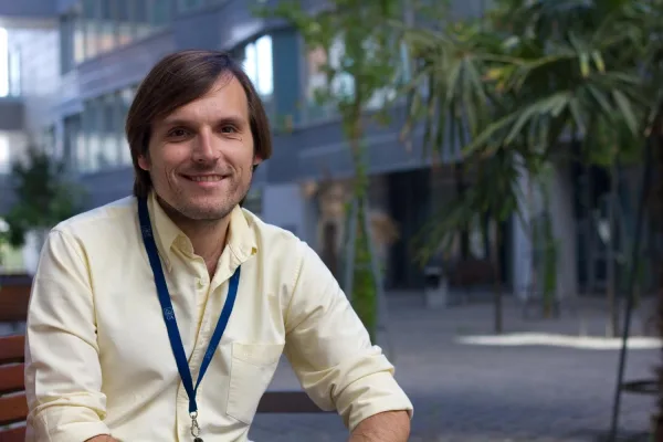 Pablo Álvarez, Universidad de Sevilla