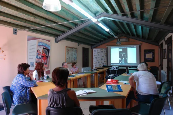 Aula Julián Sanz del Río. Seminario sobre epigrafía escolar.