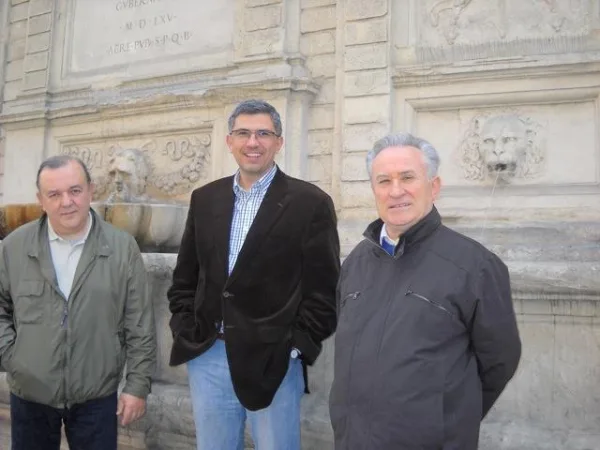 Marco Righetti, Joaquín Esteban, Agustín Escolano. Universidad de Ferrara, Italia