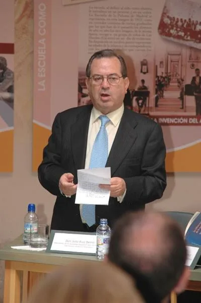 Julio Ruíz Berrio, Universidad Complutense, presidente de la Sociedad Española del Patrimonio Histórico Educativo